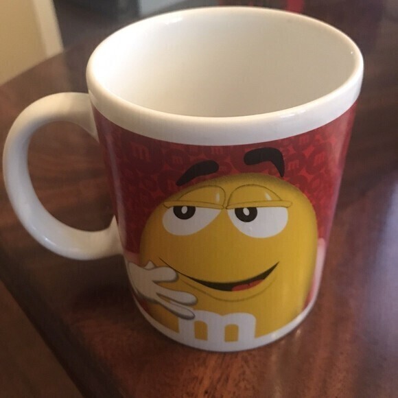 M&M Red & Yellow Coffee Cup Officially Licensed 2014‎ Megatoys - Picture 4 of 7